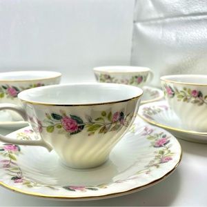 Set of Four Creative Japanese Fine China Tea Cups and Saucers Set
